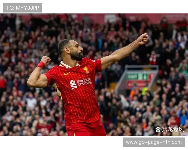 利物浦进攻从右路全面爆发,萨拉赫抽射偏出