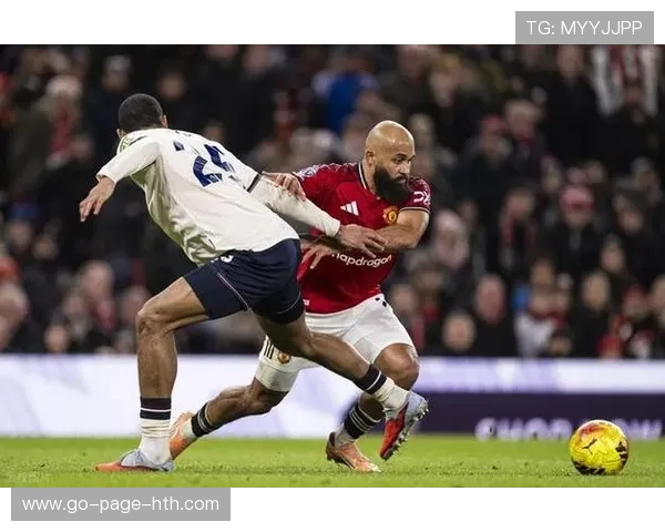 曼联强势反弹，B费领军大胜狼队