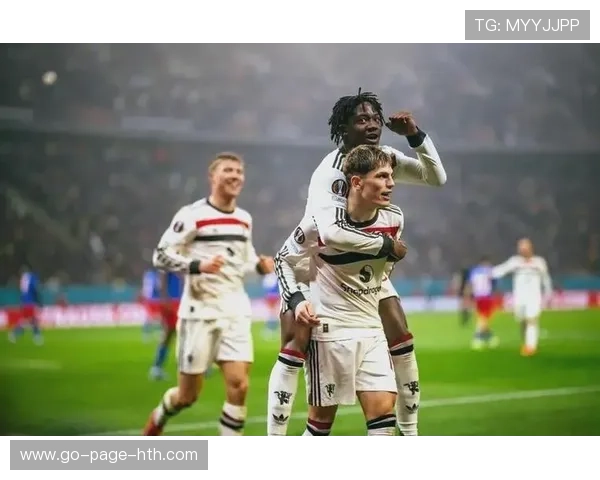 曼联推进中段表现十分稳健